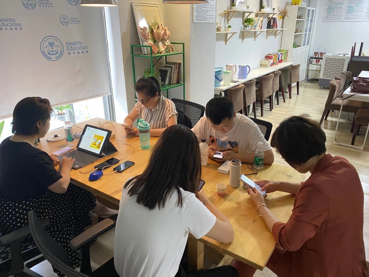微信图片_20210601092610.jpg